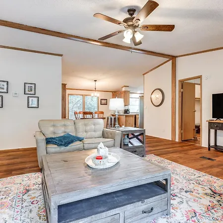 Welcoming Wimberley Home Relax, Swim And Explore!